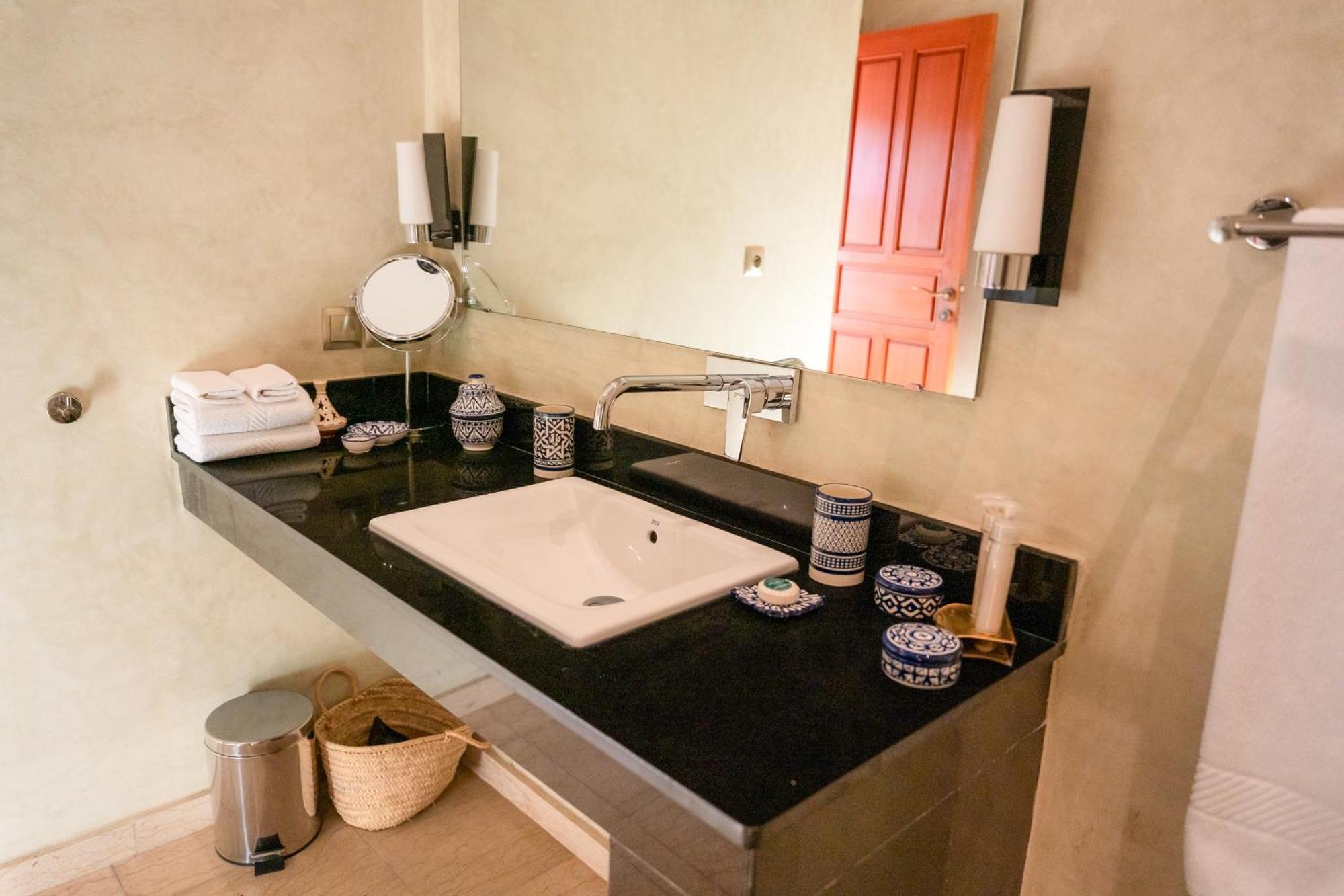 Riad Al Ansari Fez Bagian luar foto